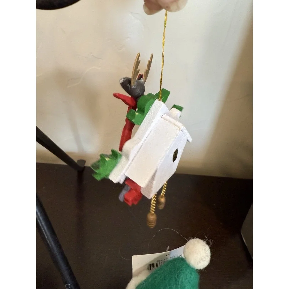 Lot of 5 Christmas Ornaments VTG Red Green Santa & Snowman Plush Music Box Clock